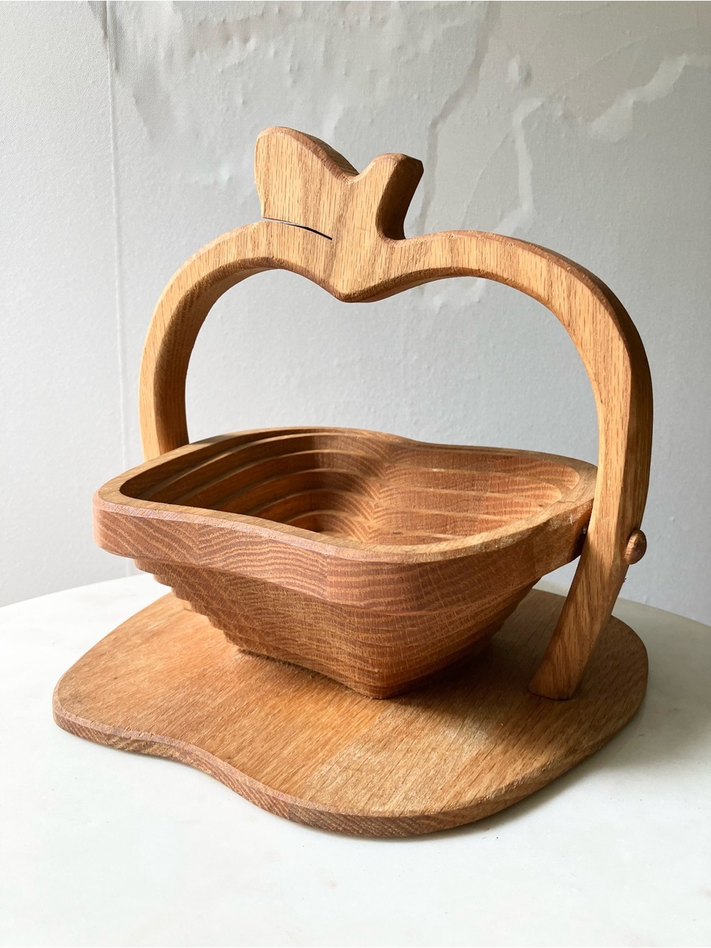 VINTAGE Collapsible Wood Fruit Bowl